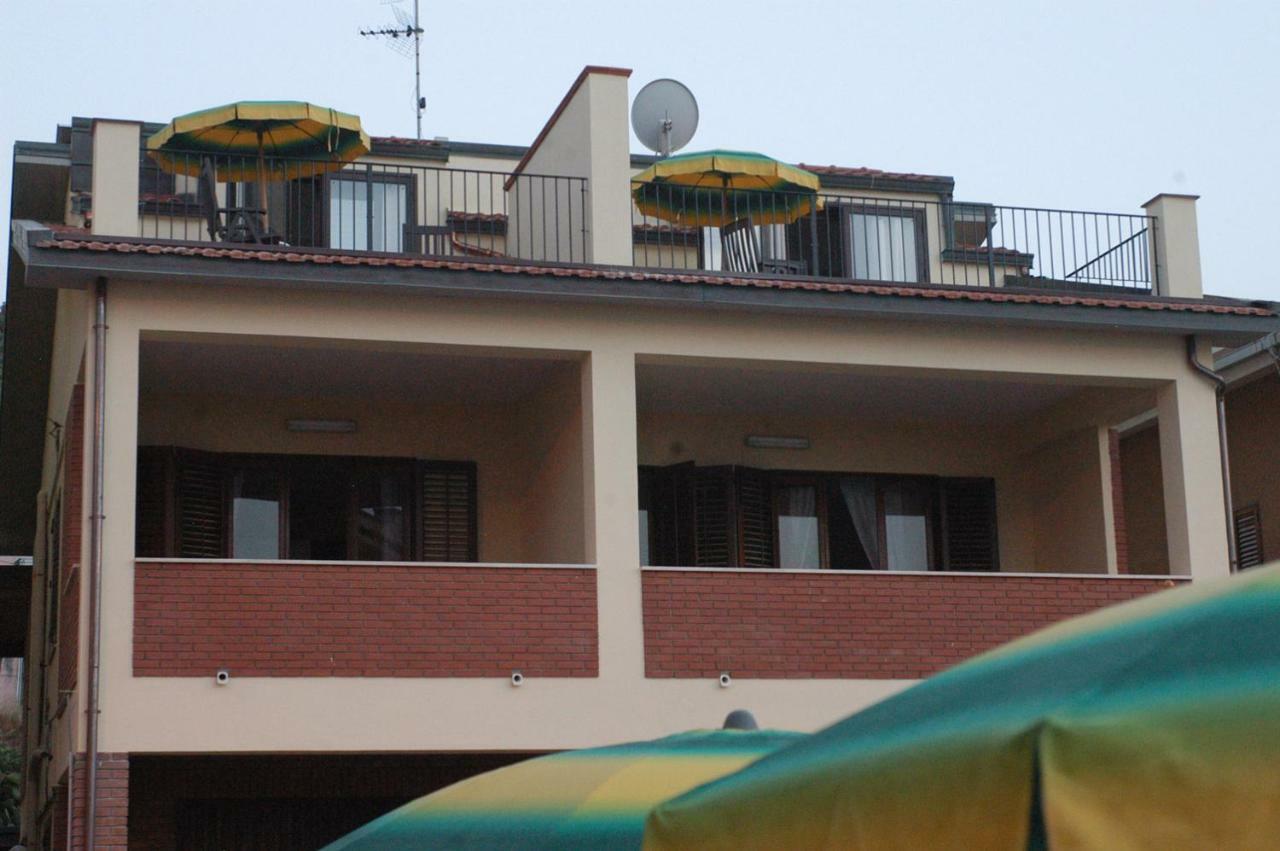 Hotel Casa Vacanze Due Passi E Il Mare Castel di Tusa Exterior foto